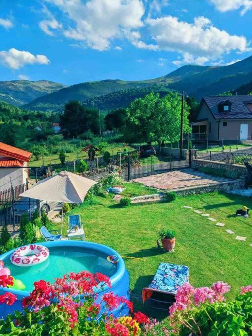 Villa Kiko Mountain Village 比托拉 外观 照片