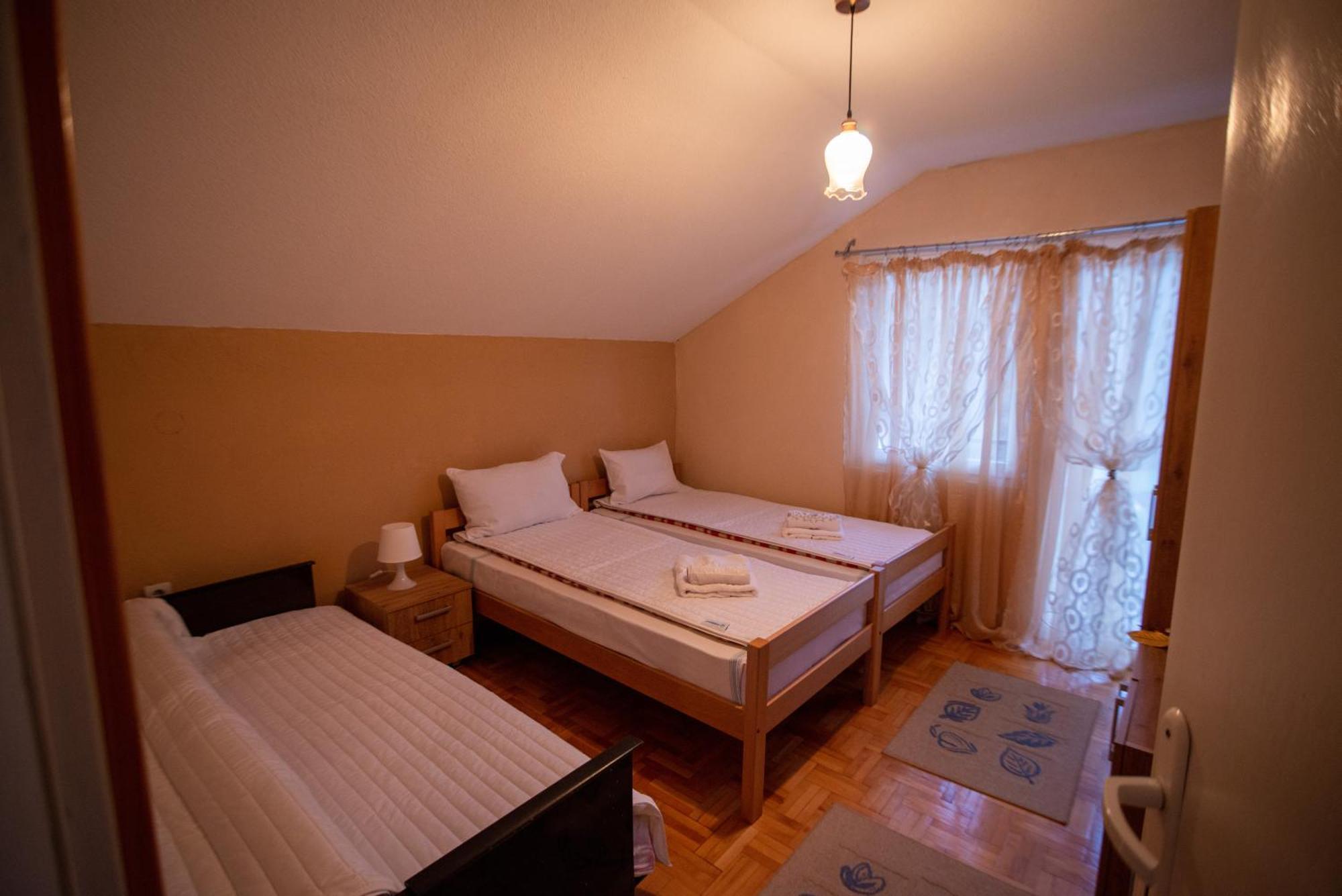 Villa Kiko Mountain Village 比托拉 外观 照片